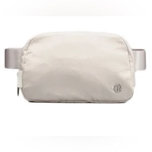 Lululemon Everywhere Belt Bag in White - NWT!
